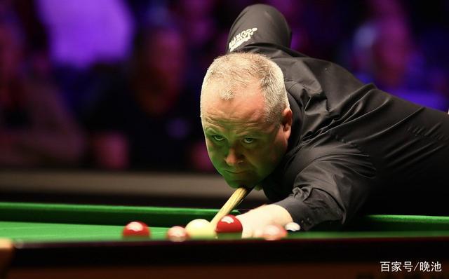 球员庆祝胜 球员庆祝胜