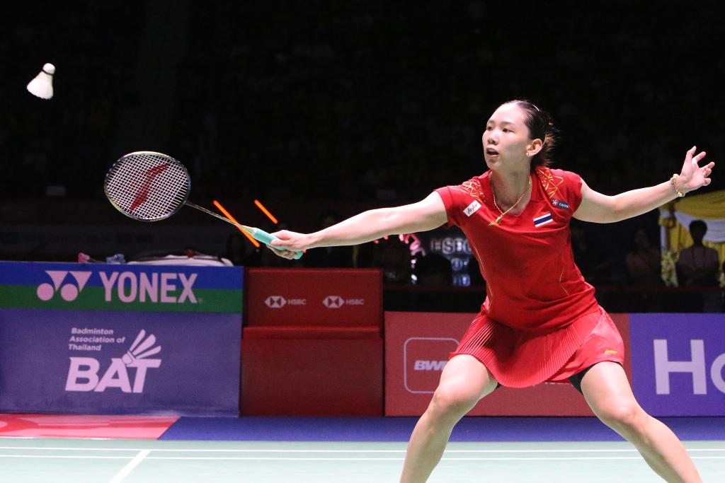 而红魔曼联 而红魔曼联