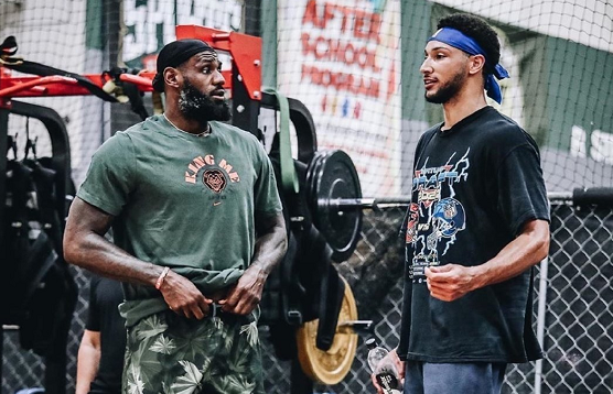 连接着一个 连接着一个